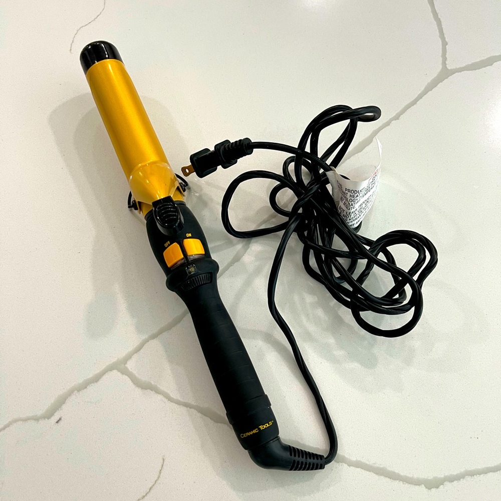 Hot Tools Curling Iron